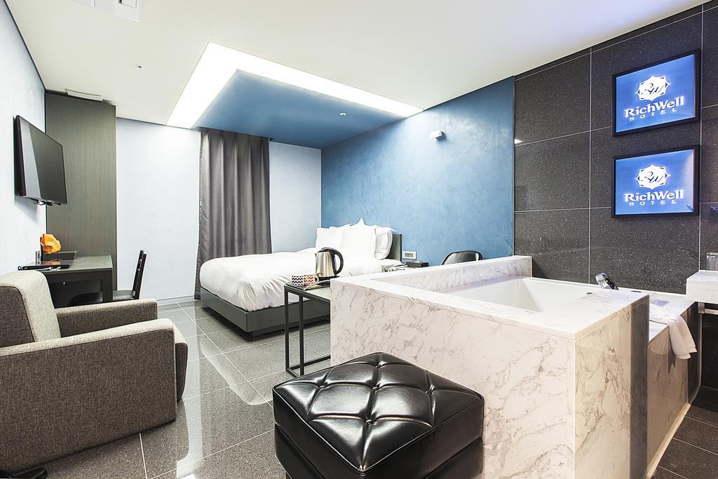 Richwell Hotel Seul Quarto foto